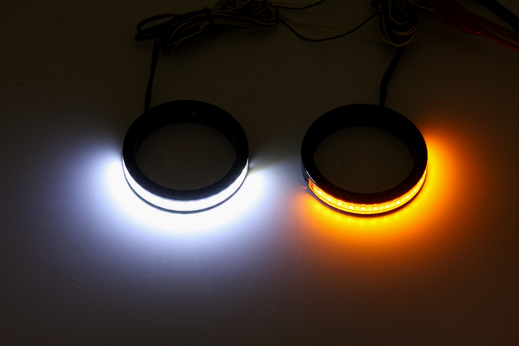 Custom Dynamics Wrap-Arounds™ LED Turn Signals with Daytime Running Lights