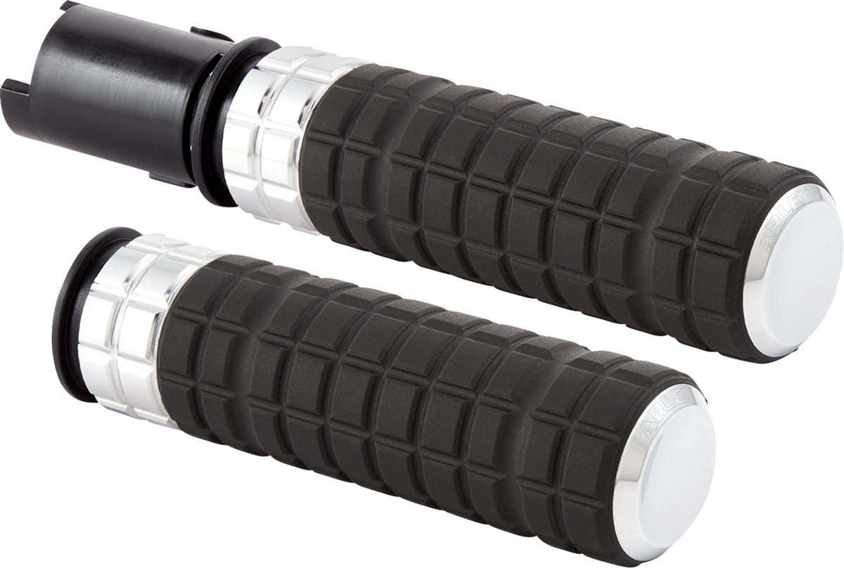 Arlen Ness SpeedLiner Grips