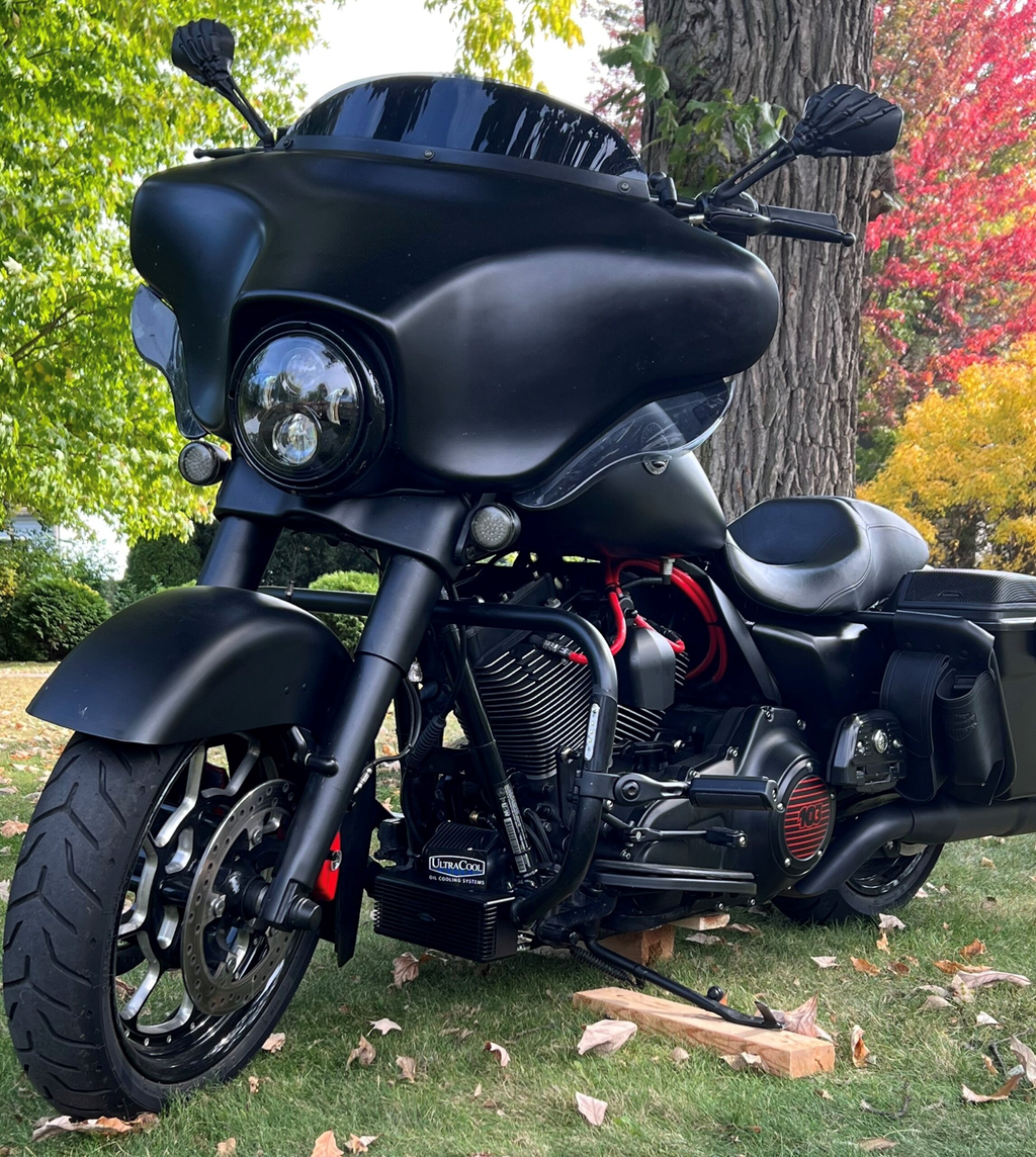 Ultracool TC Front Mount Oil Cooler for Harley-Davidson FLHR Road King / FLHRC Road King Classic & More