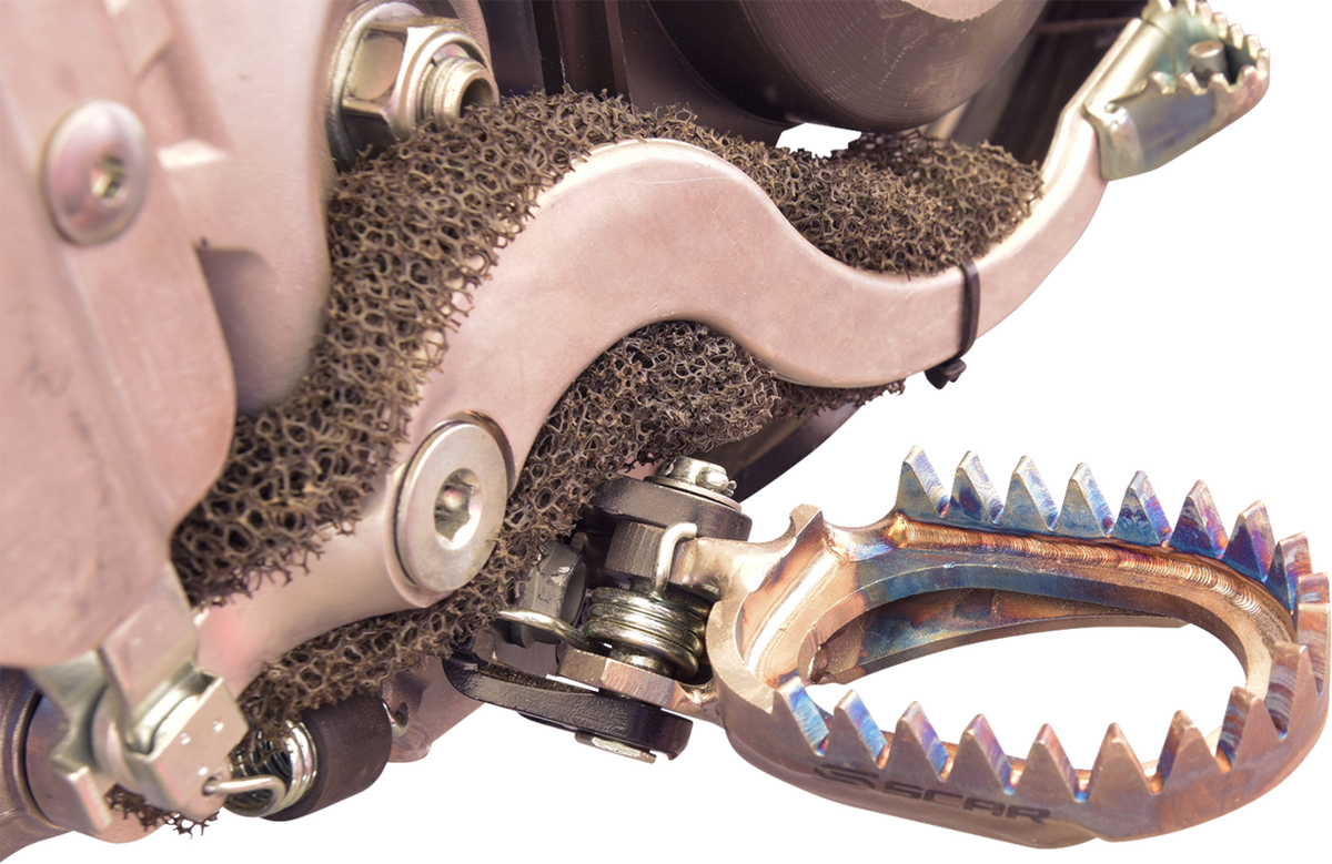 Scar Racing Anti-Mud Titanium Foot Pegs