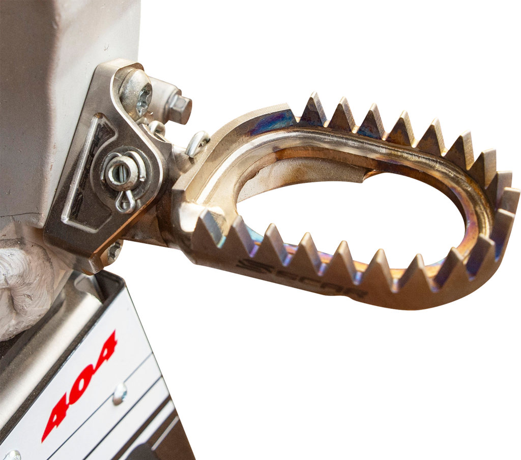 Scar Racing Anti-Mud Titanium Foot Pegs