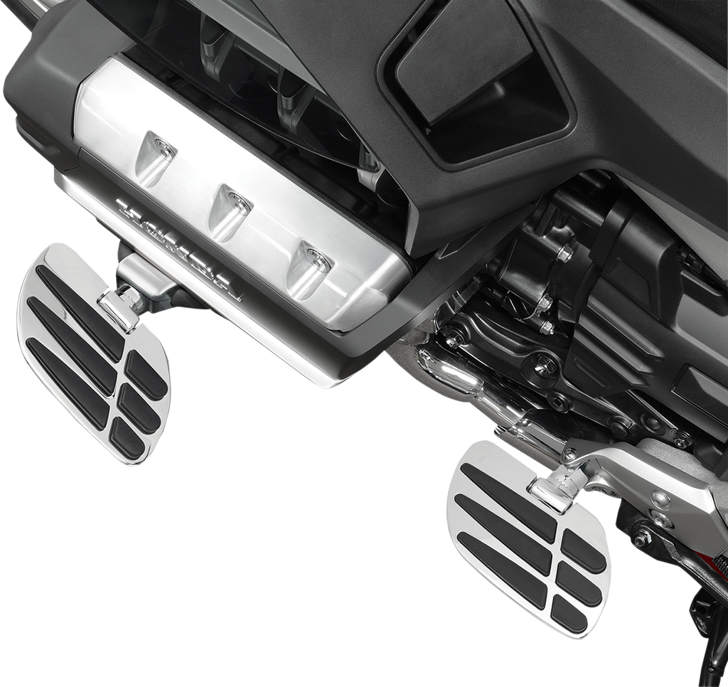 Show Chrome Vantage Floorboards