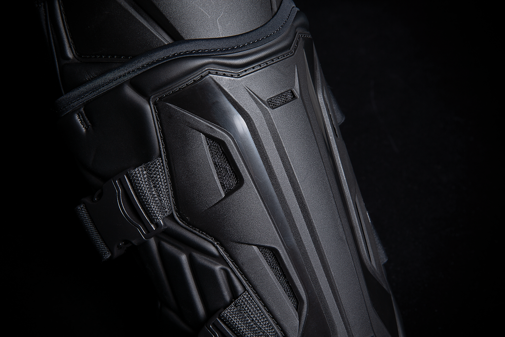 Icon Field Armor 3™ Knees