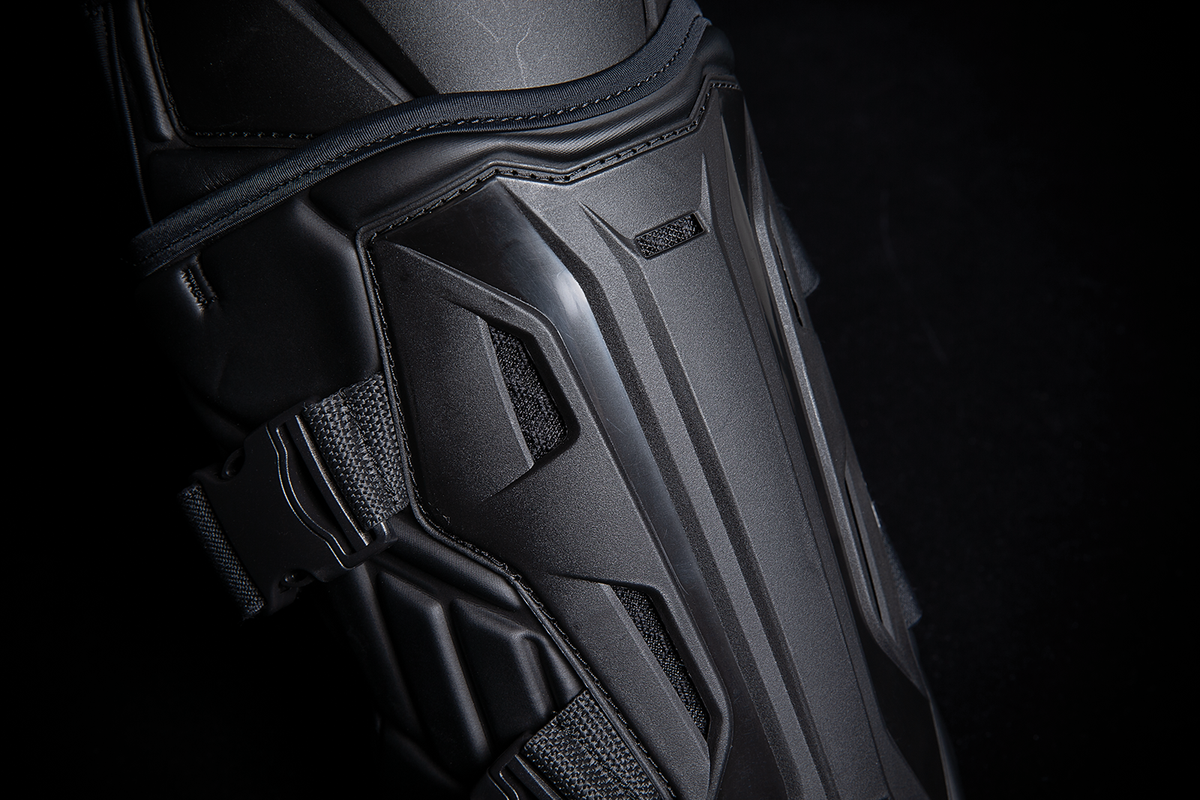 Icon Field Armor 3™ Knees