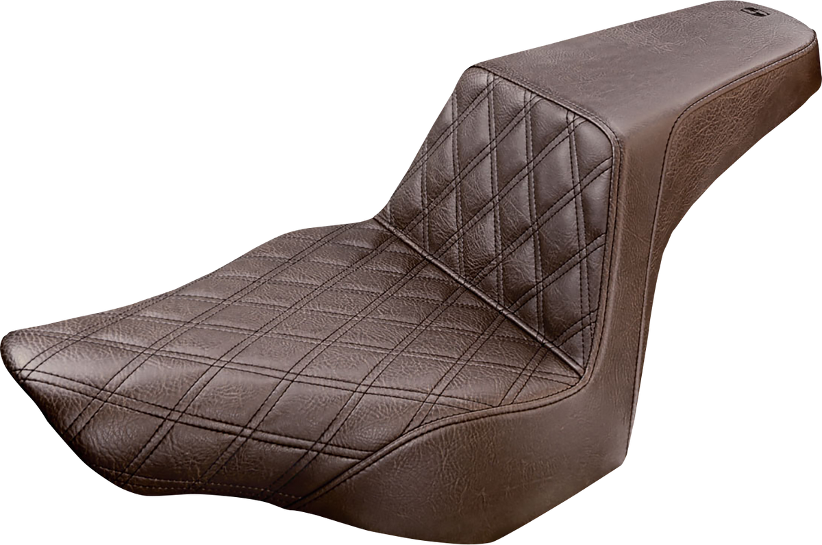 Saddlemen Step-Up Seat — Front Lattice Stitch