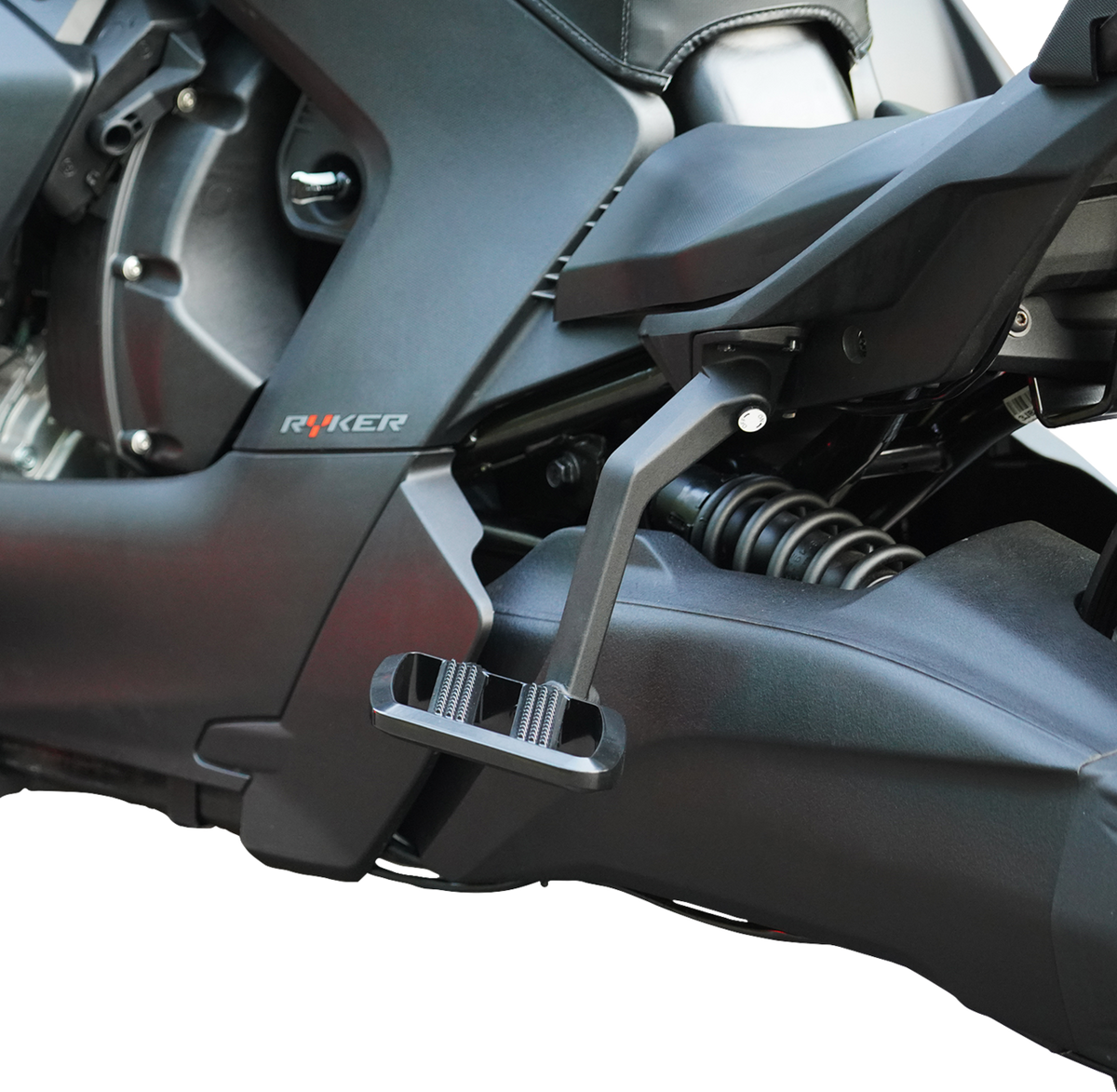 Show Chrome Combat Floorboards
