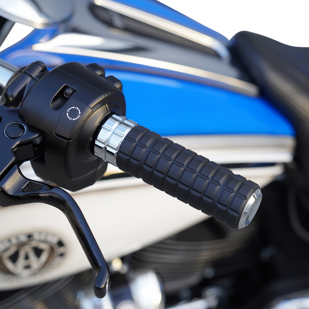 Arlen Ness SpeedLiner Grips