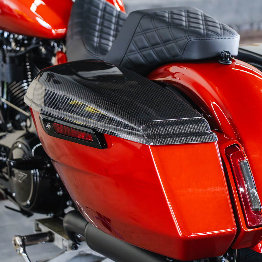 Hofmann Designs Carbon Fiber Saddlebag Lids FLH/FLT 23-25 (EX FLHR) HDCF-6033
