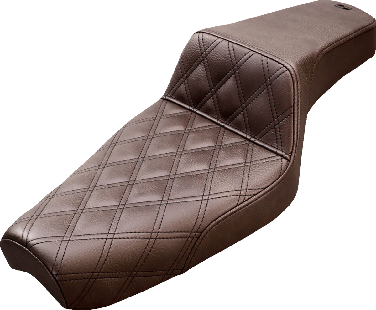 Saddlemen Step-Up Seat — Front Lattice Stitch