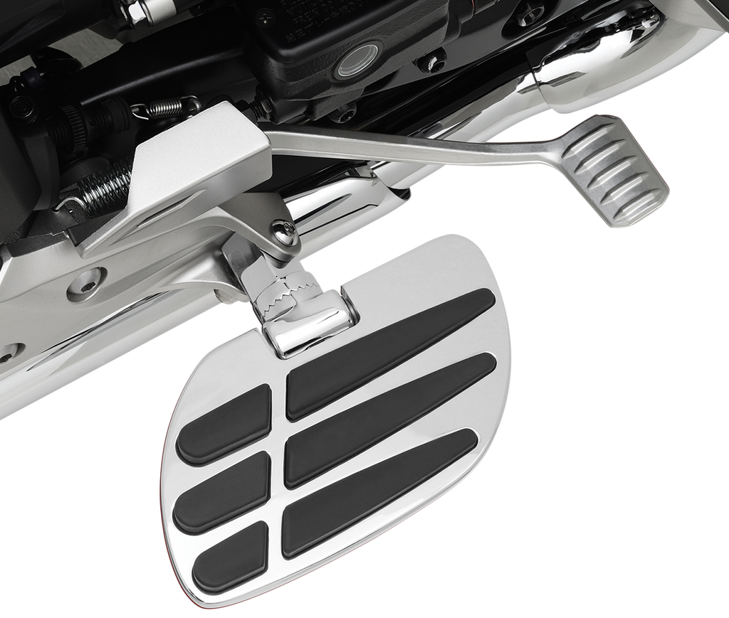 Show Chrome Vantage Floorboards