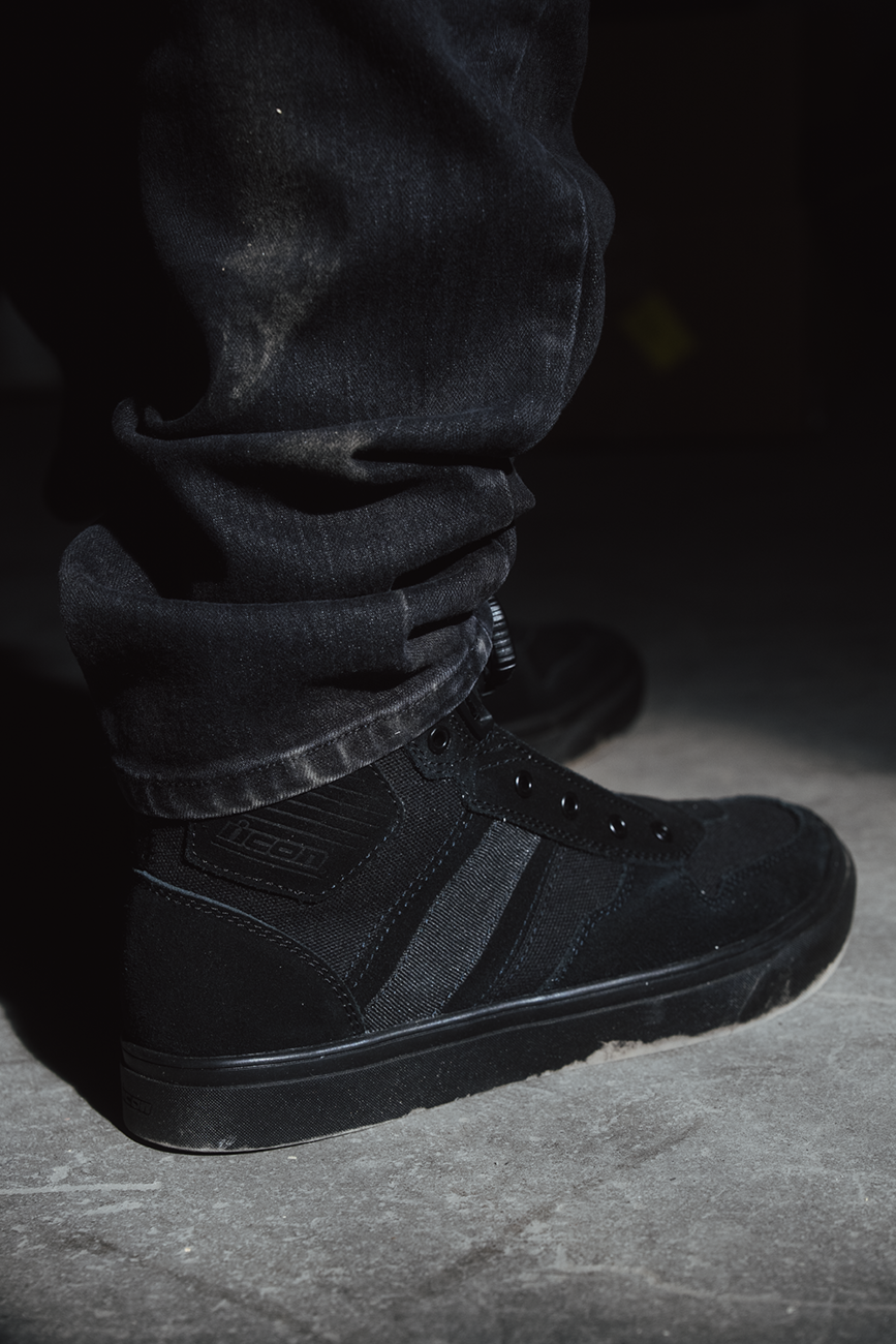 Icon Dog Days Boots