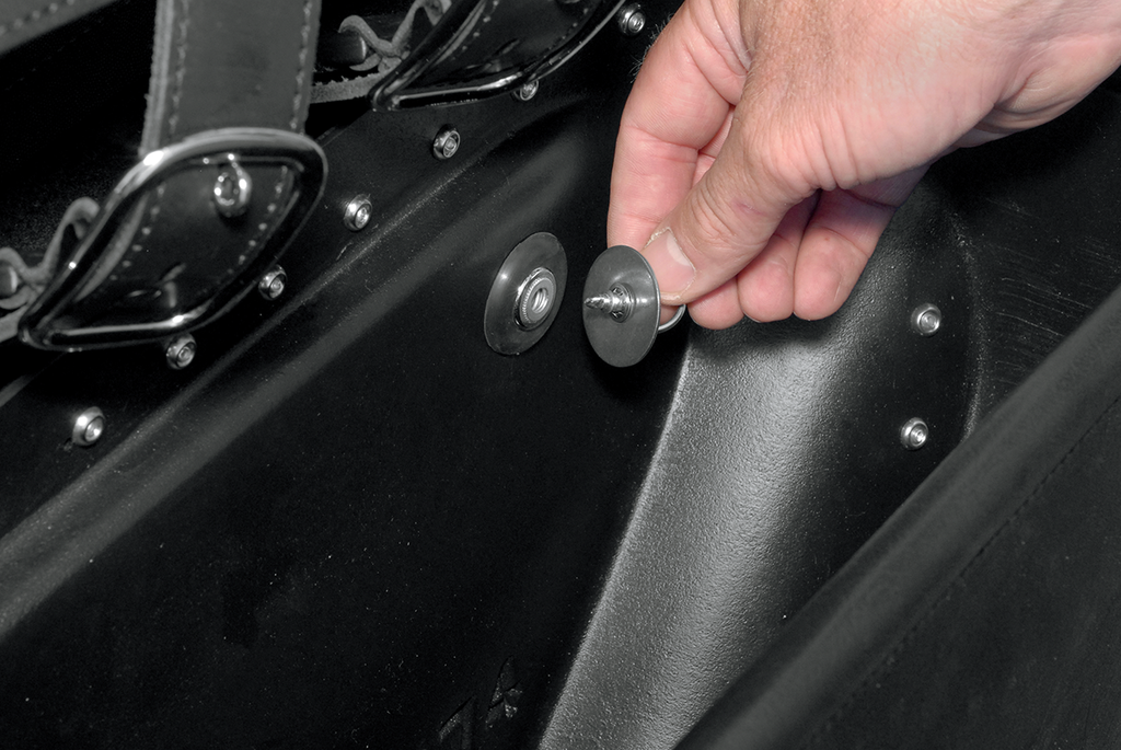 Saddlemen S4 Drifter Rigid-Mount Quick-Detach Slant Saddlebags
