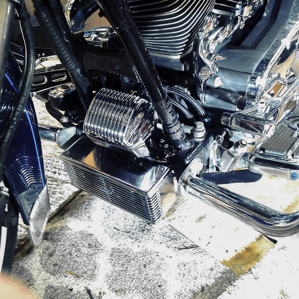 Ultracool TC Front Mount Oil Cooler for Harley-Davidson FLHR Road King / FLHRC Road King Classic & More