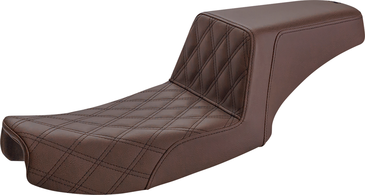 Saddlemen Step-Up Seat — Front Lattice Stitch