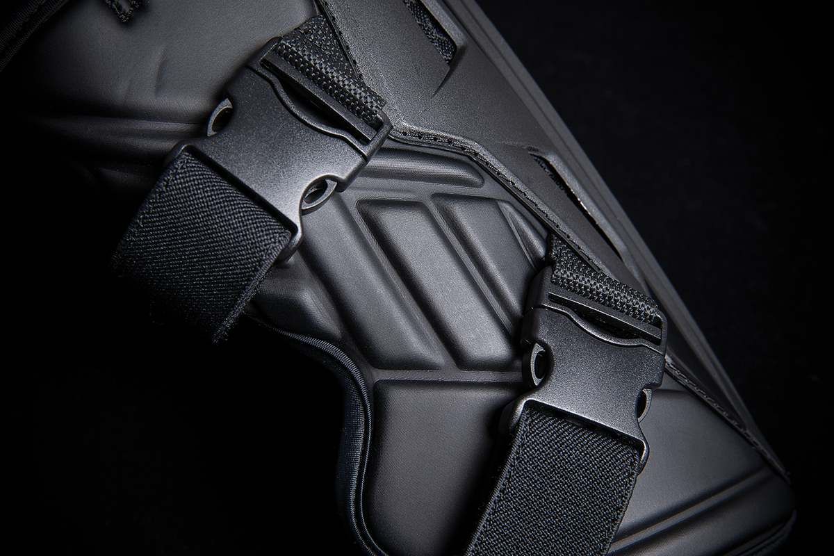 Icon Field Armor 3™ Knees