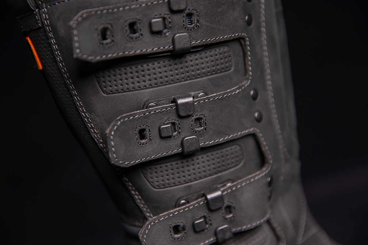 Icon Elsinore 2™ Boots